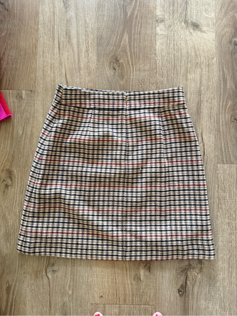 J. Crew Plaid A-Line Mini Skirt in Beige and Black - Picture 2 of 2